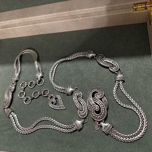 BRIGHTON FILIGREE HEART DESIGNER BELT – SILVER STATEMENT PIECE